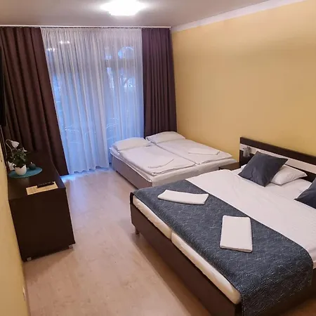 Besenova Apartment דירה *